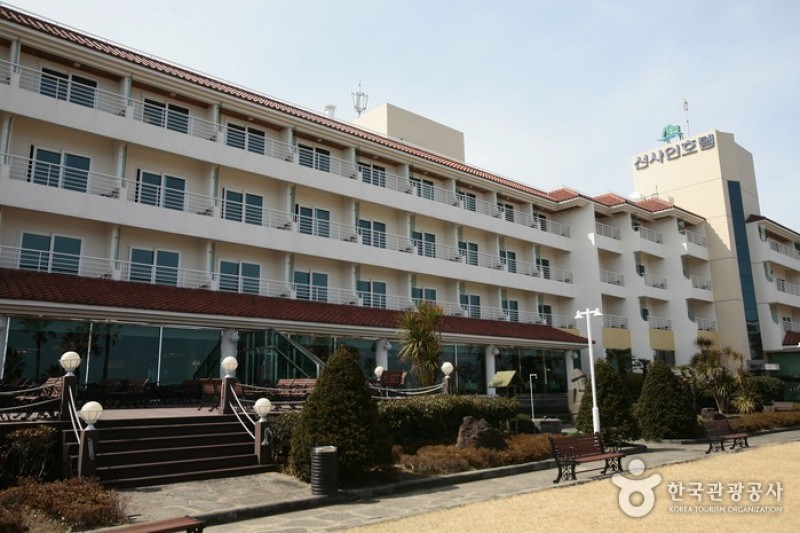 Jeju Sunshine Hotel  (3/37)