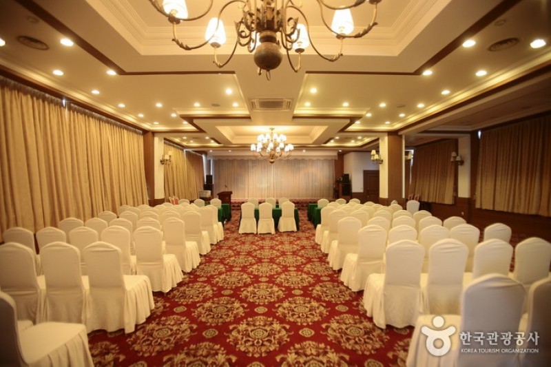 Jeju Sunshine Hotel  (17/37)