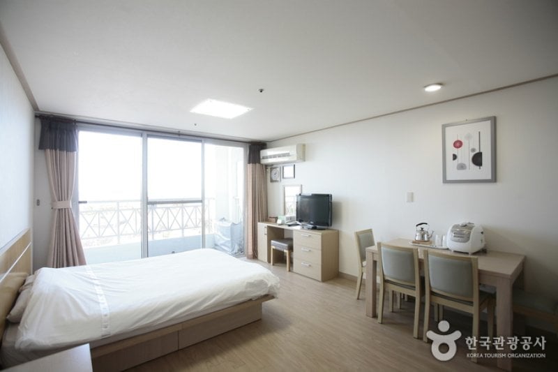 Daemyung Resort - Jeju  (9/23)