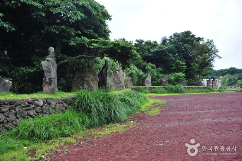 Jeju Stone Park  (3/33)