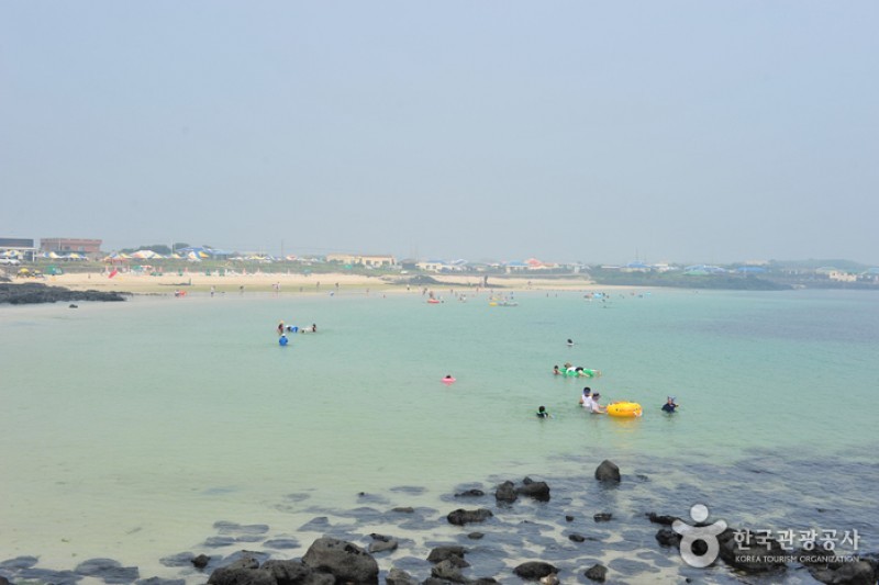 Jeju Island Special Tourist Zone  (17/28)