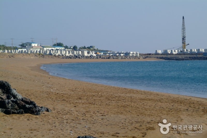 Hwasun Golden Sand Beach  (7/9)