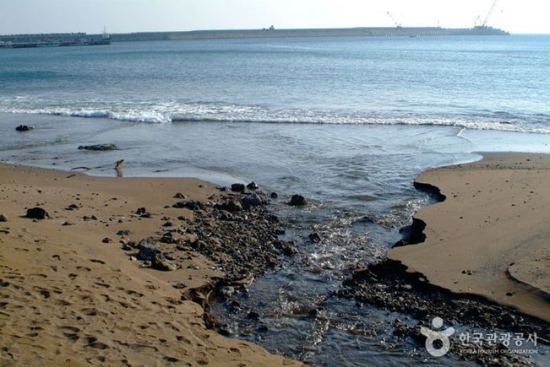 Hwasun Golden Sand Beach  (8/9)