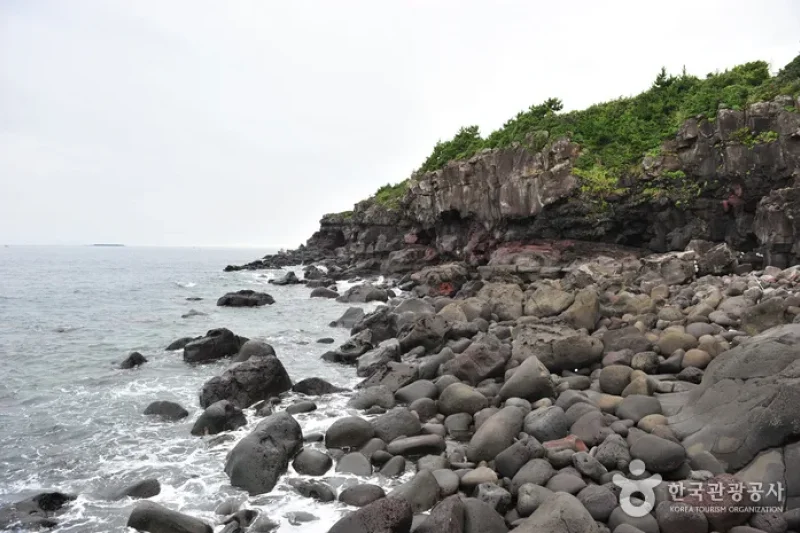 Namwon Keuneong Promenade (남원 큰엉해안) (6/21)