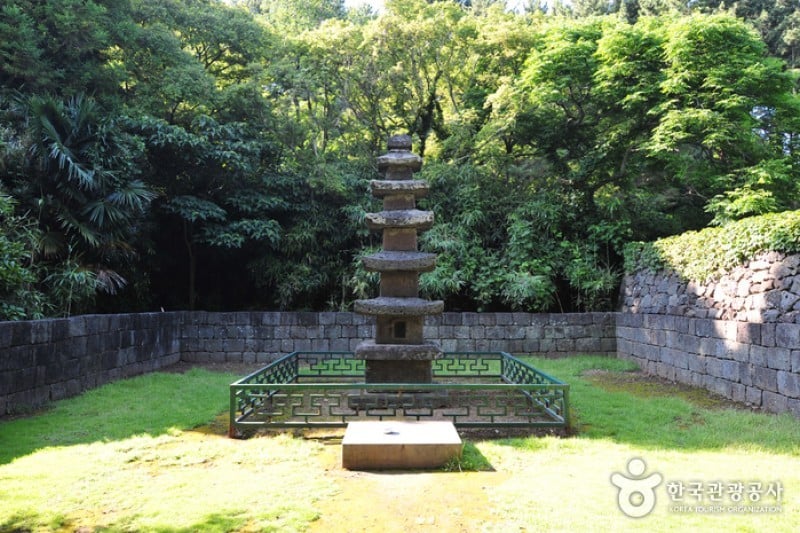 Bultapsa Temple - Jeju  (5/11)