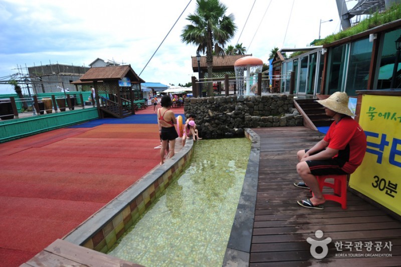 Jeju Waterworld  (4/5)