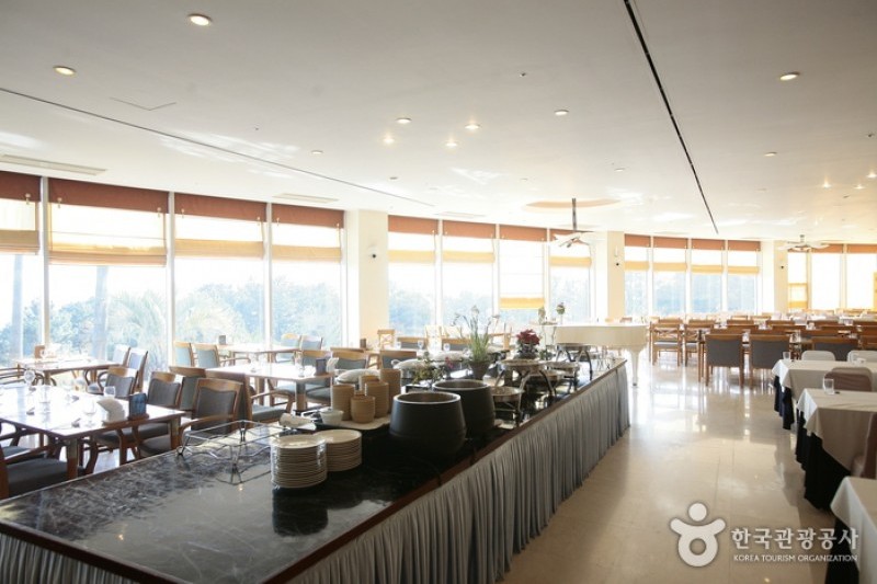 Kensington Resort Jeju Seogwipo Branch  (7/30)