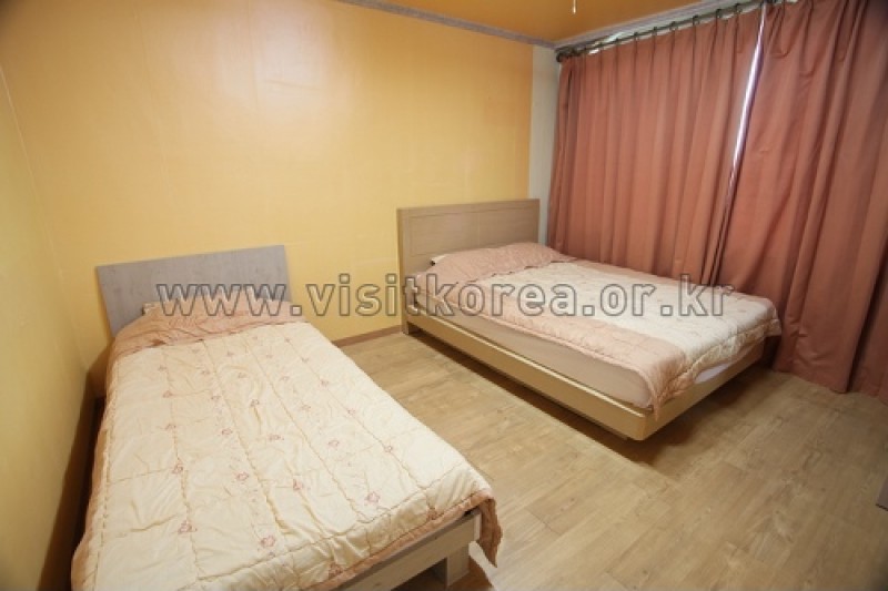 Villae Resort - Goodstay  (3/28)