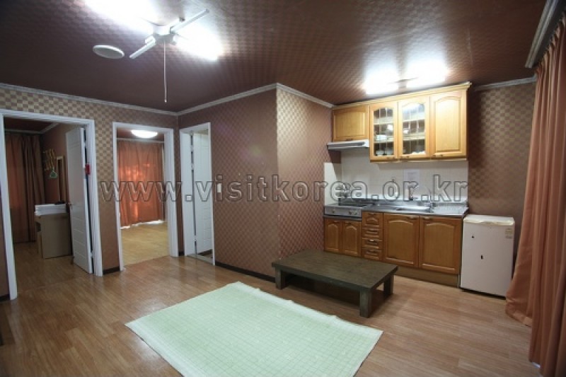 Villae Resort - Goodstay  (8/28)