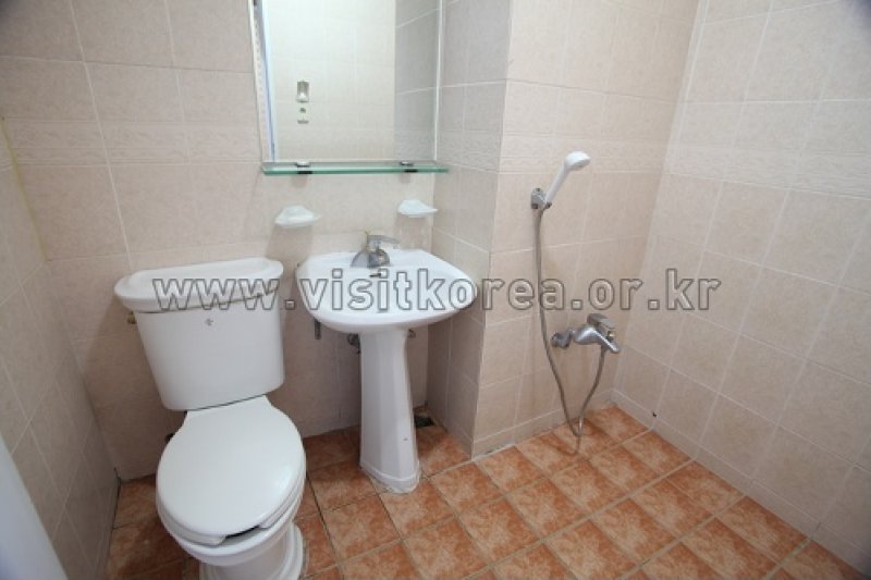 Villae Resort - Goodstay  (11/28)