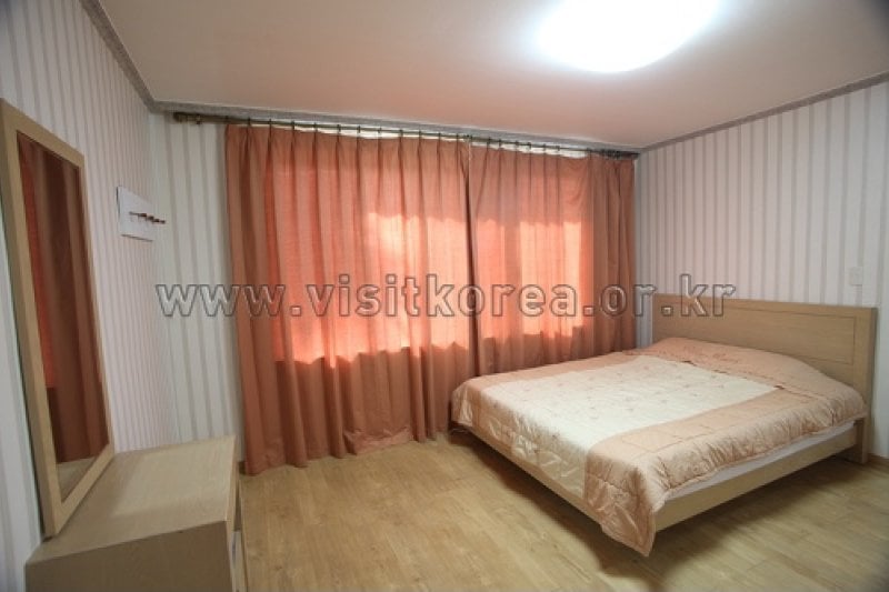Villae Resort - Goodstay  (16/28)