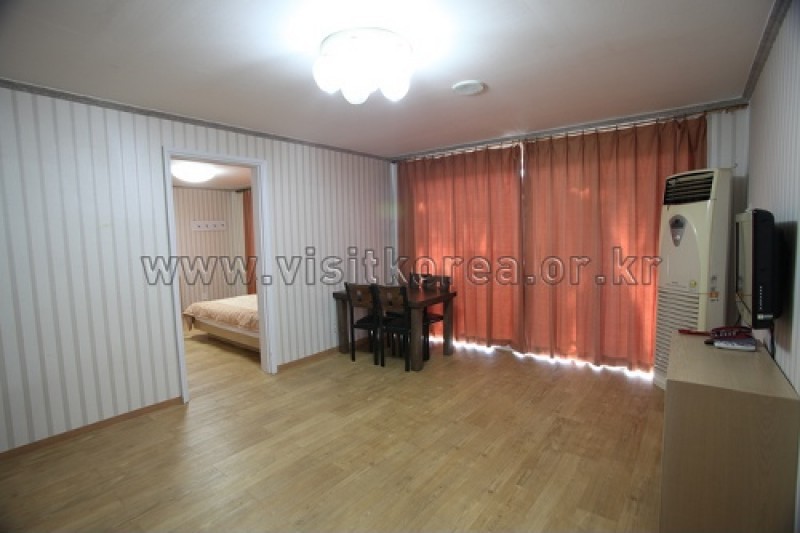 Villae Resort - Goodstay  (18/28)