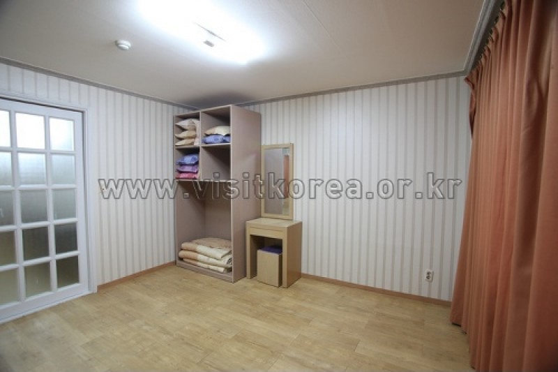 Villae Resort - Goodstay  (22/28)