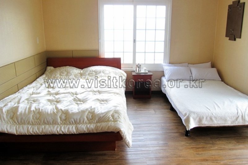 Navis Hotel - Goodstay  (2/14)