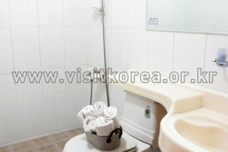 Navis Hotel - Goodstay  (4/14)