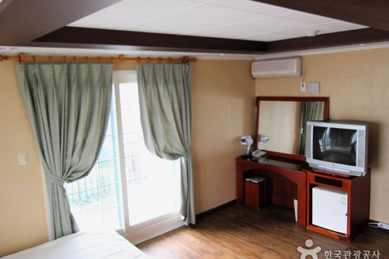 Navis Hotel - Goodstay  (10/14)