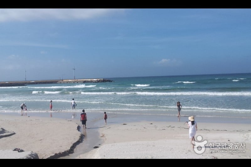 Woljeongri Beach  (10/15)