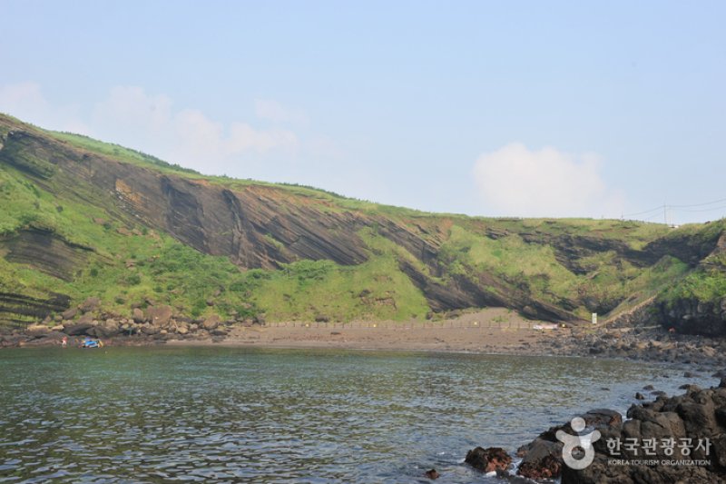 Geommeolle Beach (검멀레해변) (6/7)