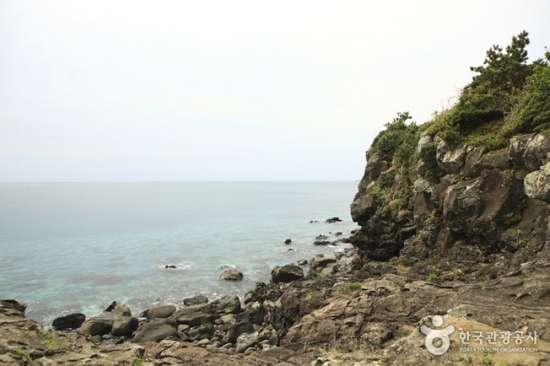 Namwon Keuneong Promenade (남원 큰엉해안) (18/21)