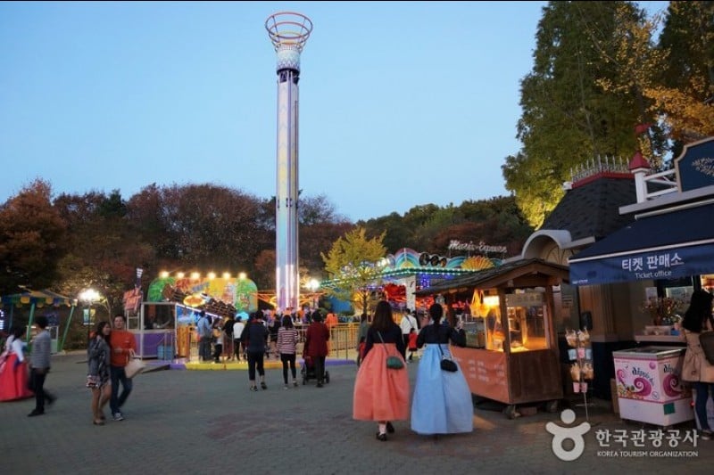 Korean Folk Village  (11/29)