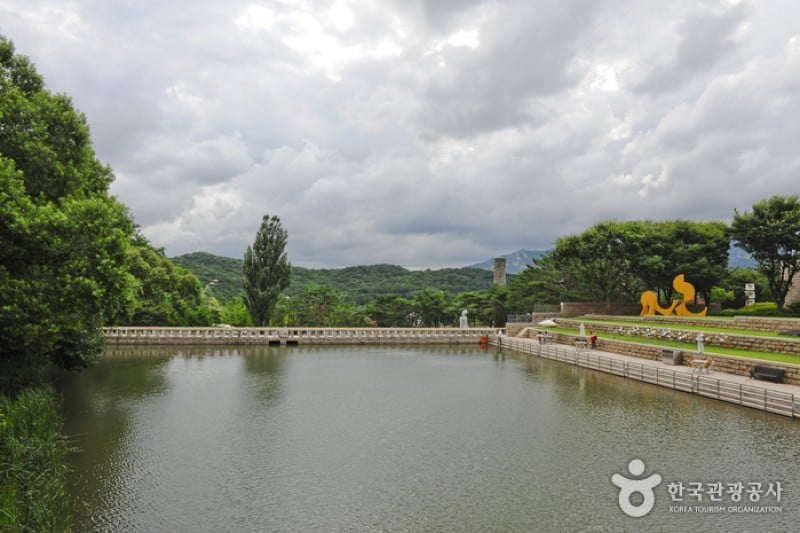 National Museum of Modern and Contemporary Art, Gwacheon [MMCA Gwacheon]  (6/21)