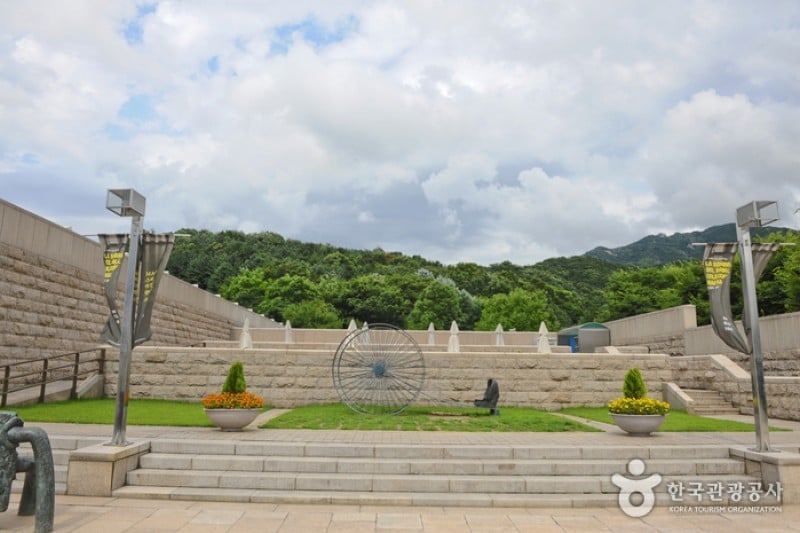 National Museum of Modern and Contemporary Art, Gwacheon [MMCA Gwacheon]  (9/21)