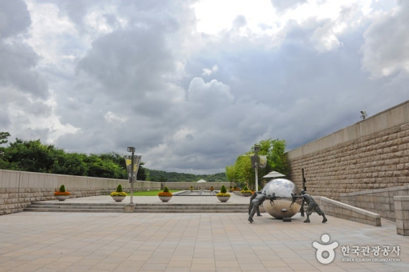 National Museum of Modern and Contemporary Art, Gwacheon [MMCA Gwacheon]  (10/21)