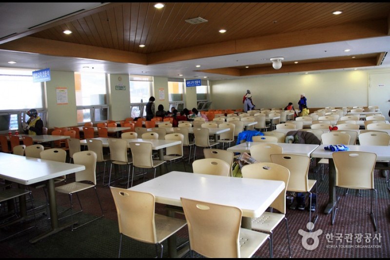 Yangji Pine Resort Ski Valley  (4/8)