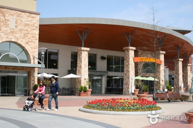 Shinsegae Simon Yeoju Premium Outlets (4/21)