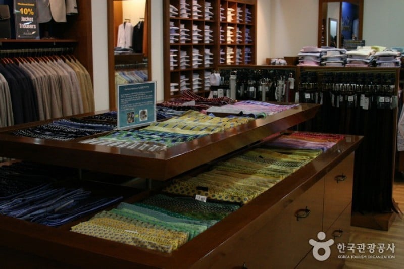 Shinsegae Simon Yeoju Premium Outlets (17/21)