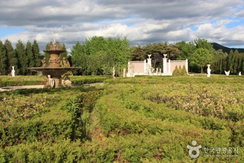 The Botanical Garden BCJ  (17/35)