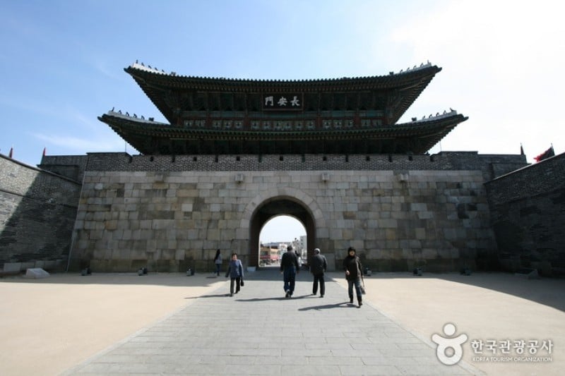 Janganmun Gate  (3/6)