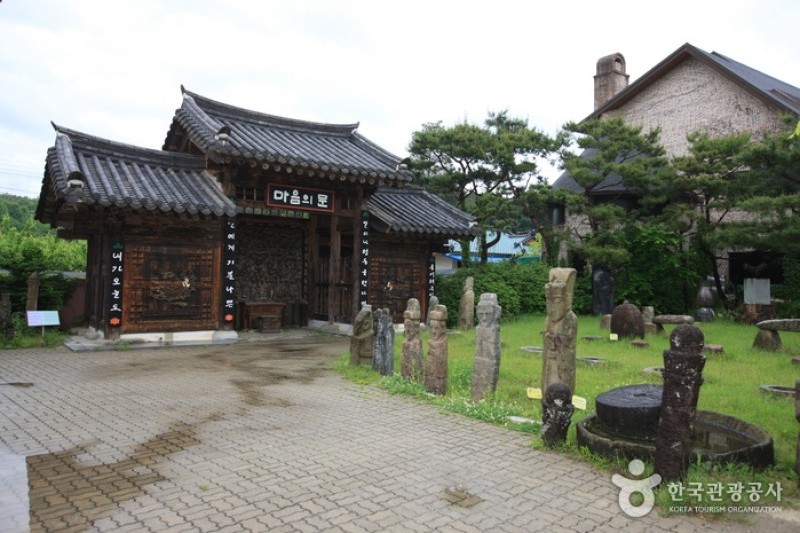 Mok-A Museum (1/10)