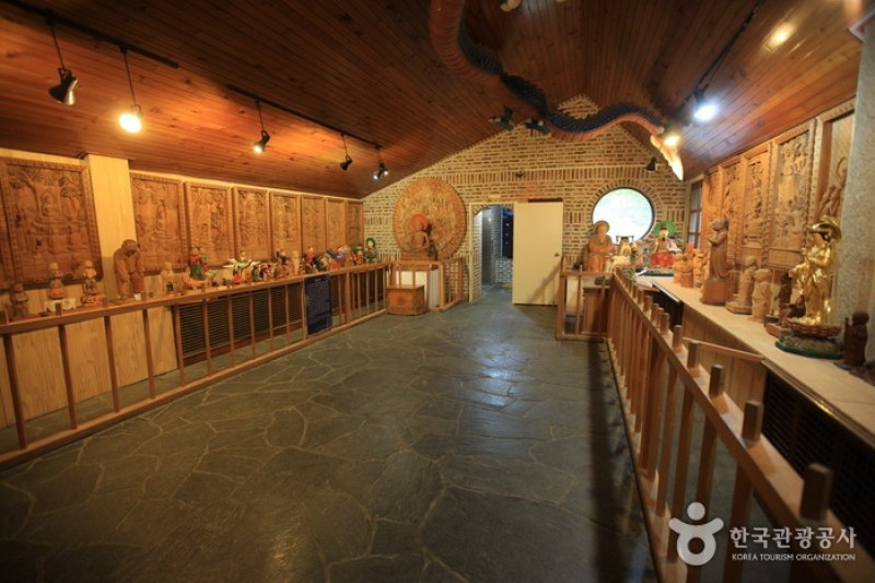 Mok-A Museum (5/10)
