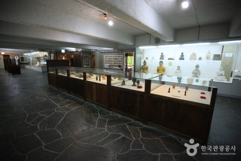 Mok-A Museum (8/10)