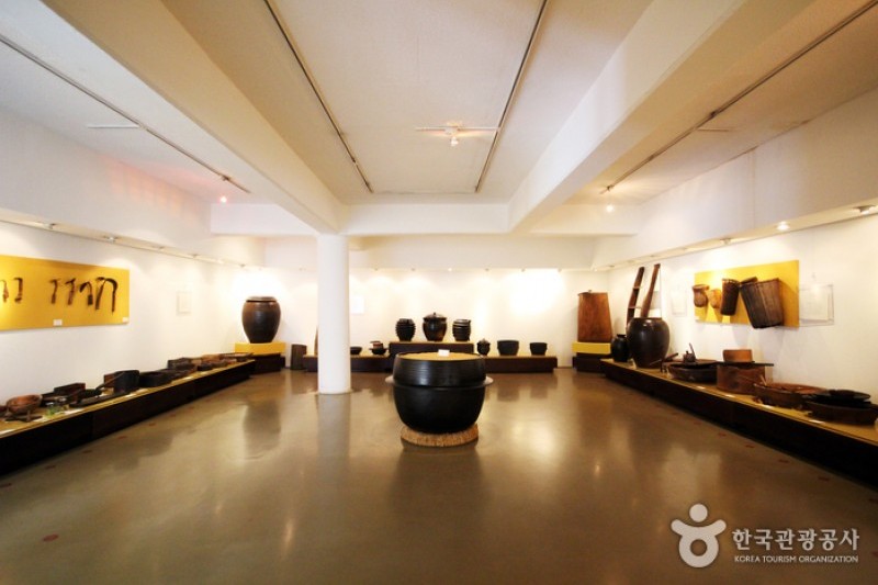 Traditional Liquor Museum Sansawon  (1/20)