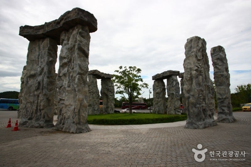 Gyeonggi English Village, Paju Camp  (1/14)
