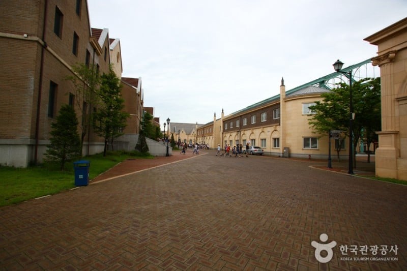 Gyeonggi English Village, Paju Camp  (14/14)