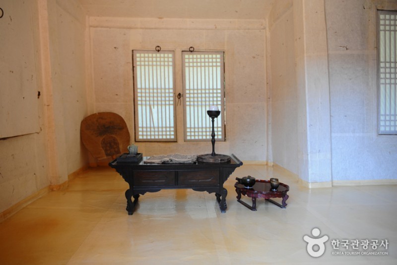 Birthplace of Empress Myeongseong (Queen Min) (2/22)