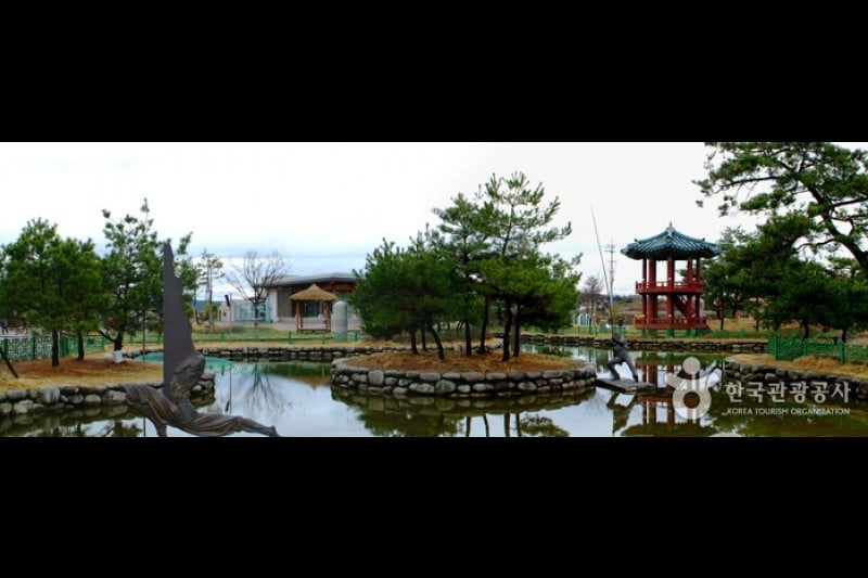 Birthplace of Empress Myeongseong (Queen Min) (9/22)