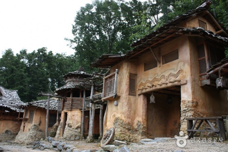 Goguryeo Blacksmith Town  (6/8)