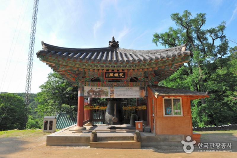 Yongmunsa Temple(Yongmunsan Mountain) (6/18)