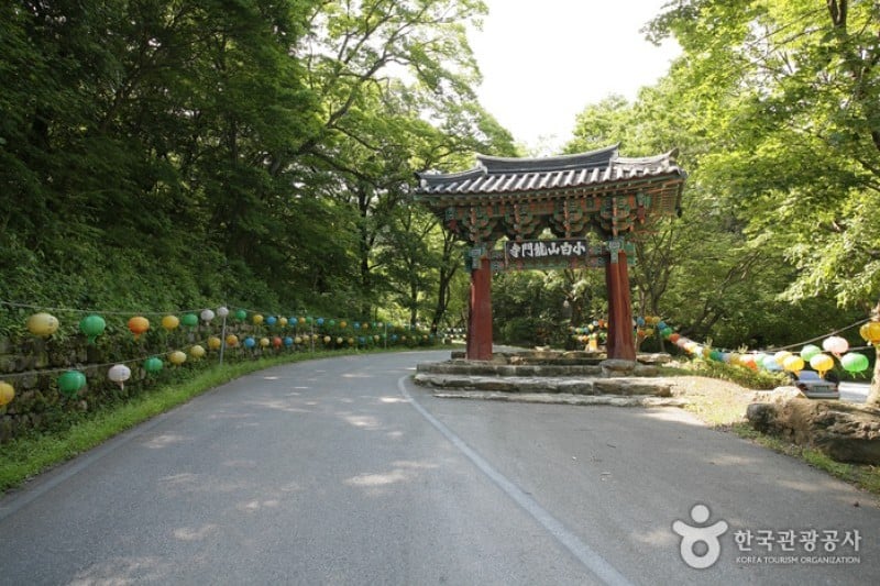 Yongmunsa Temple(Yongmunsan Mountain) (11/18)