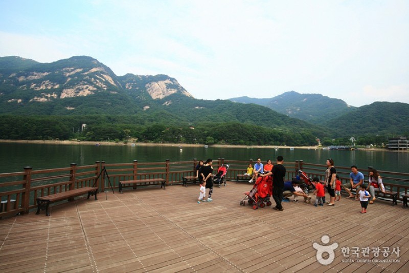 Pocheon Sanjeonghosu Lake  (4/12)