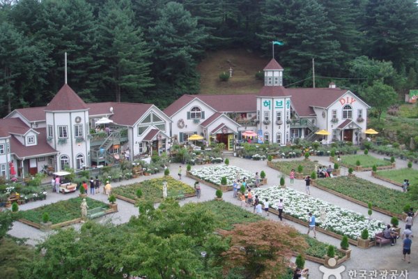 Pocheon Herb Island