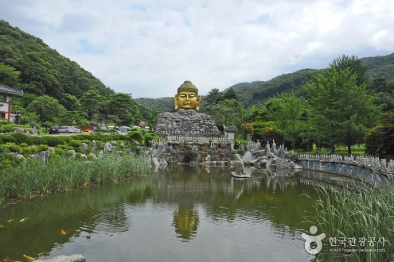 Wawoojongsa Temple (Waujeongsa) - Yongin (1/37)