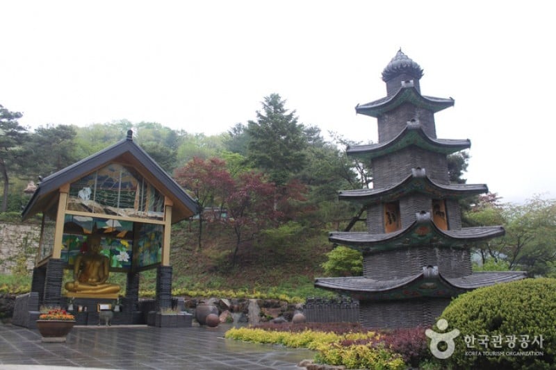Wawoojongsa Temple (Waujeongsa) - Yongin (12/37)