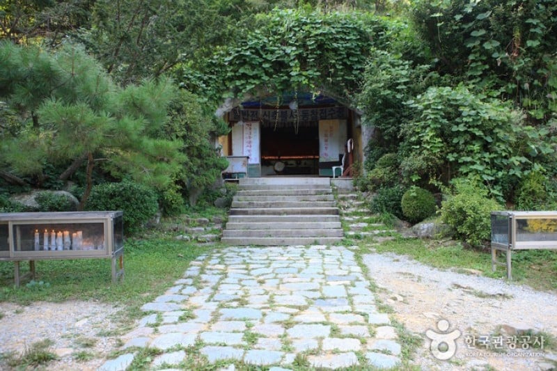 Wawoojongsa Temple (Waujeongsa) - Yongin (27/37)