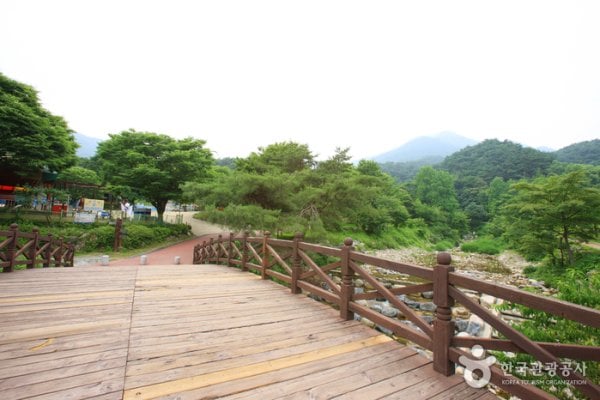 Yongmunsan Resort