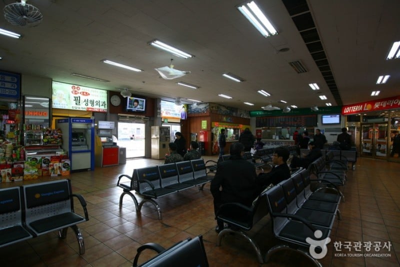 Yongin Bus Terminal  (1/4)